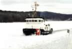 Penobscot_Ice1_04.jpg (13kb)